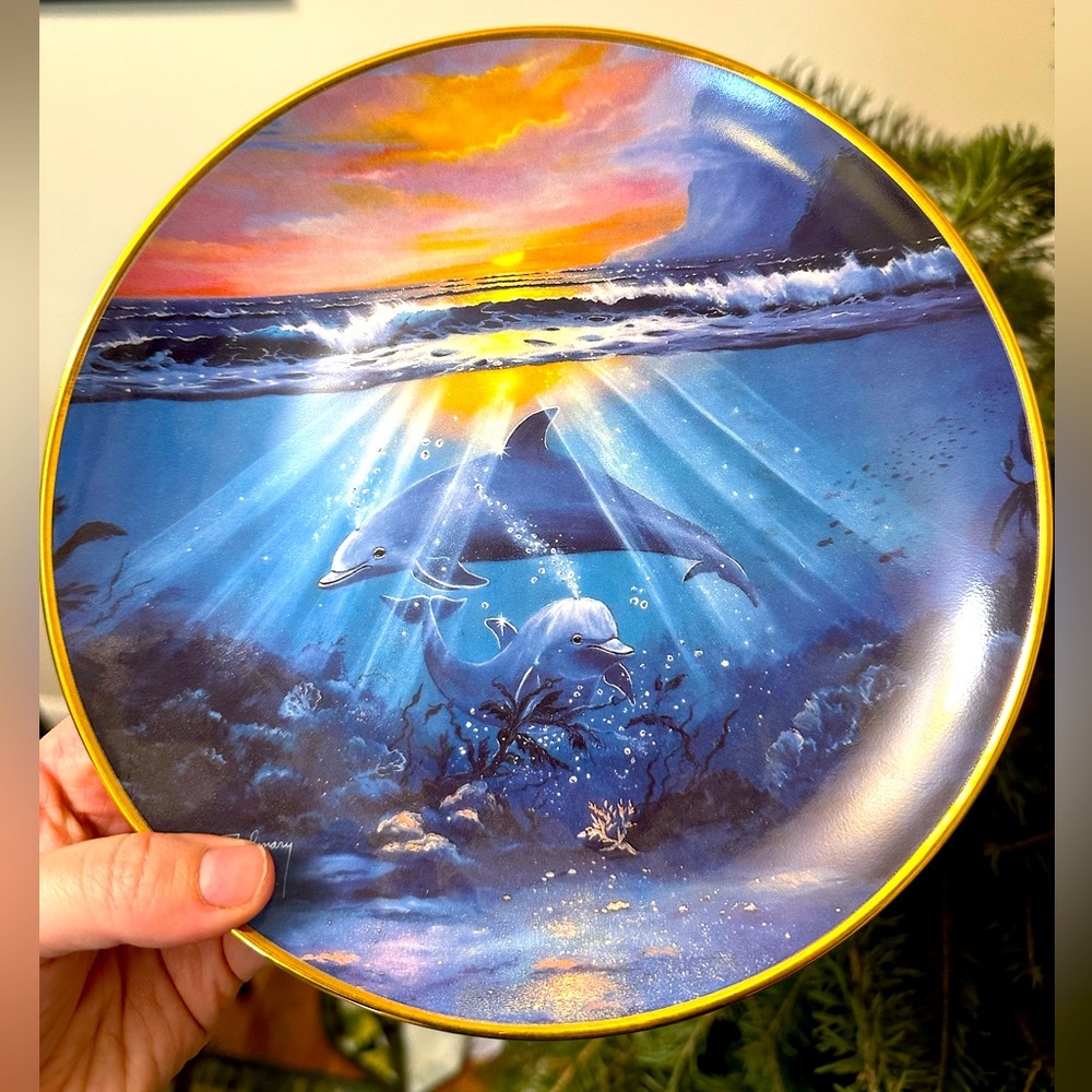 Dance of the Dolphin plate by Delmary; Franklin Mint Heirloom Collection